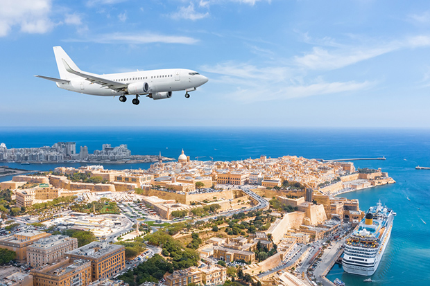 Малта се затвара 12. априла, а преко 150 Срба међу којима су деца и труднице, стари без лекова,чекају да Србија реагује: Вапаји Милоша који је заточен на острву 